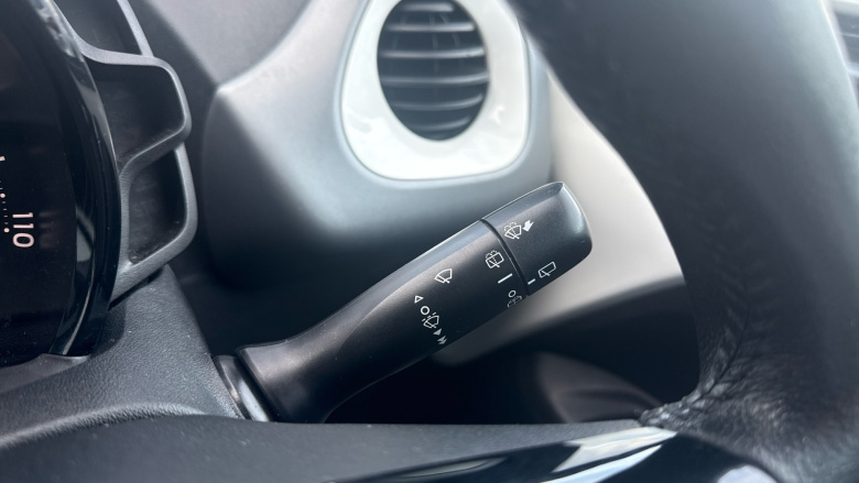 Toyota Aygo 1.0 VVT-i X-Play 5dr Petrol Hatchback